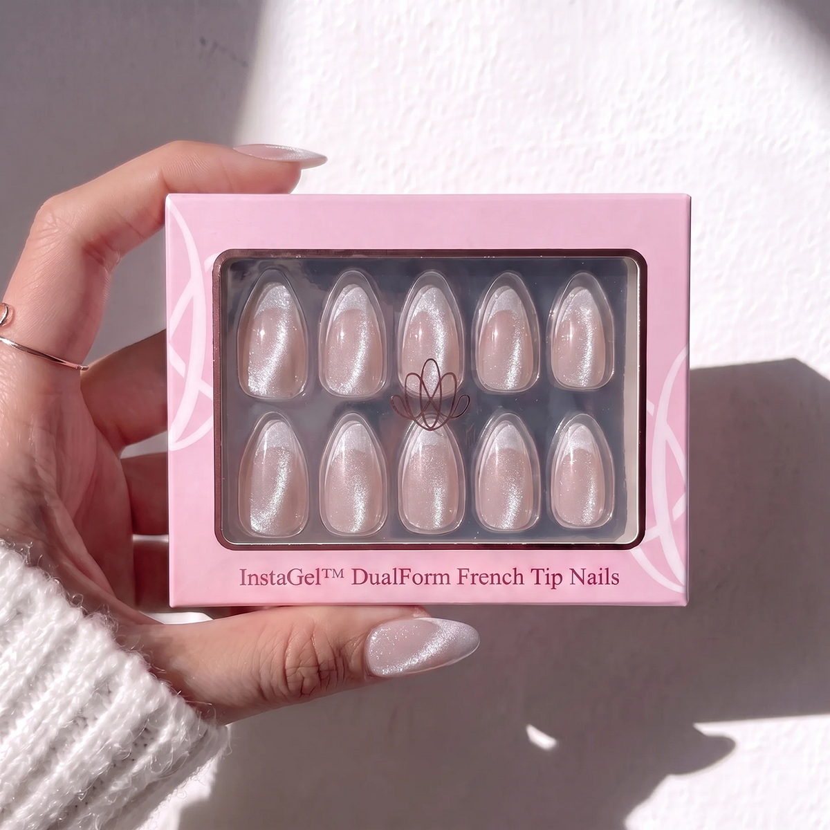 Cat Eye French - Medium Almond