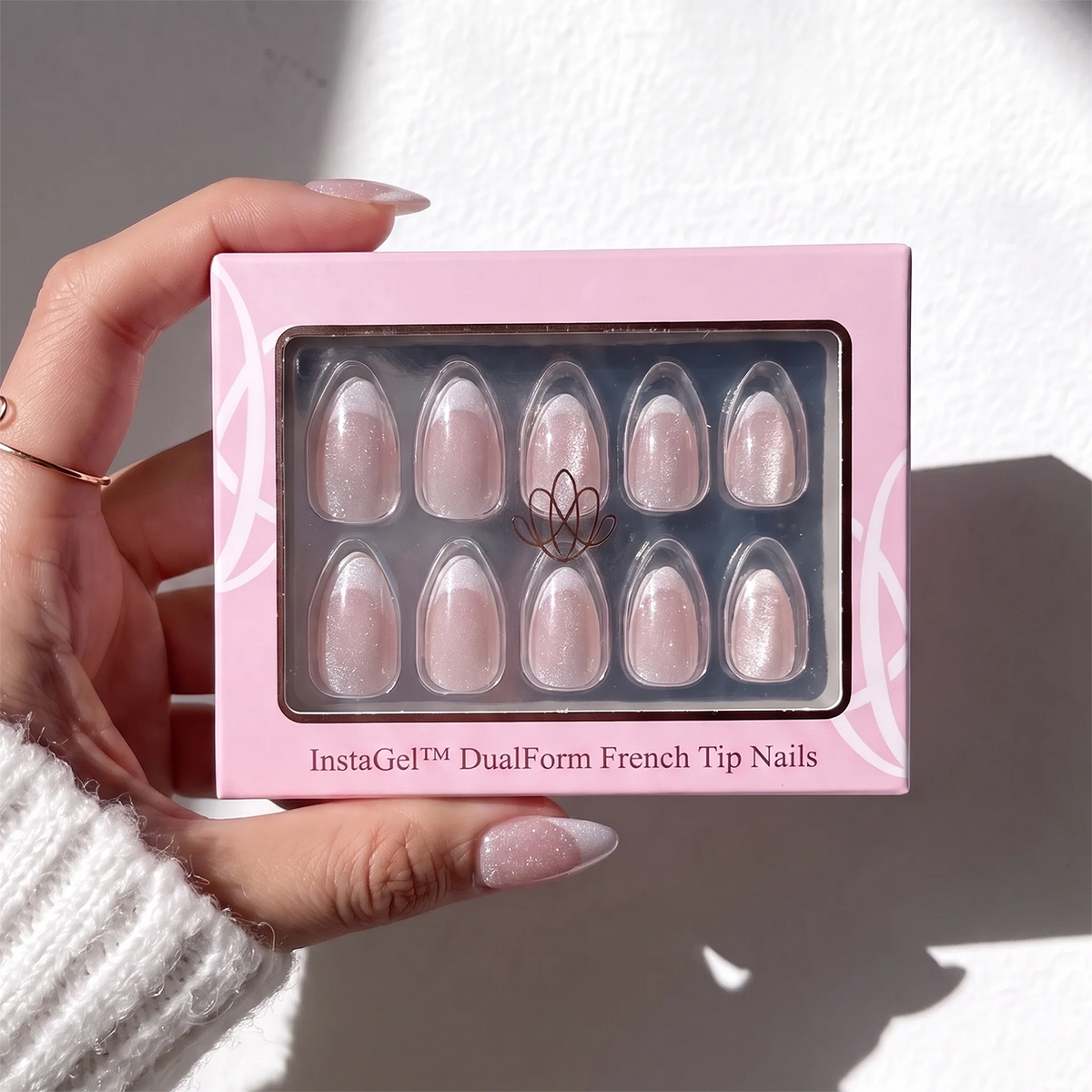 Cat Eye French - Short Almond