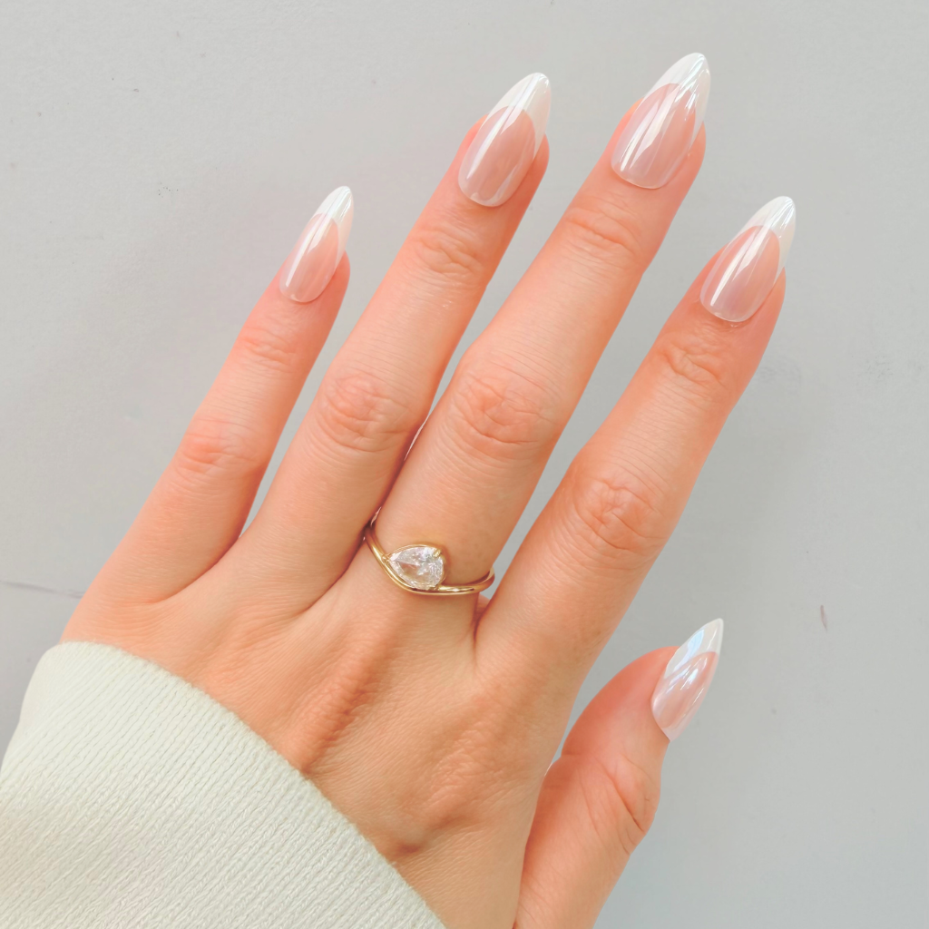 Contour French - Long Almond