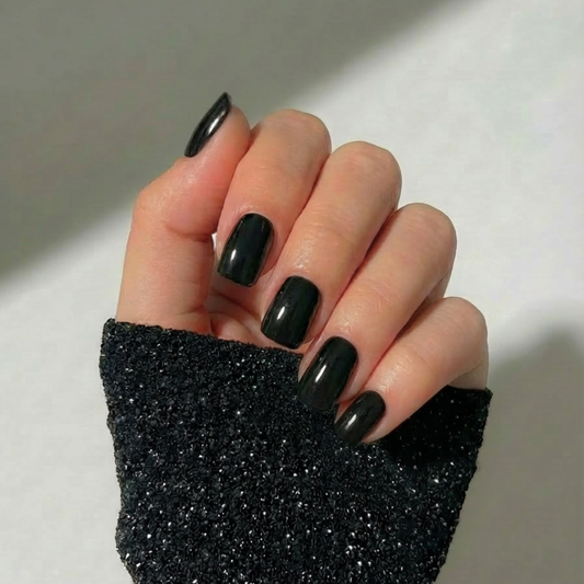 Noir - Medium Square