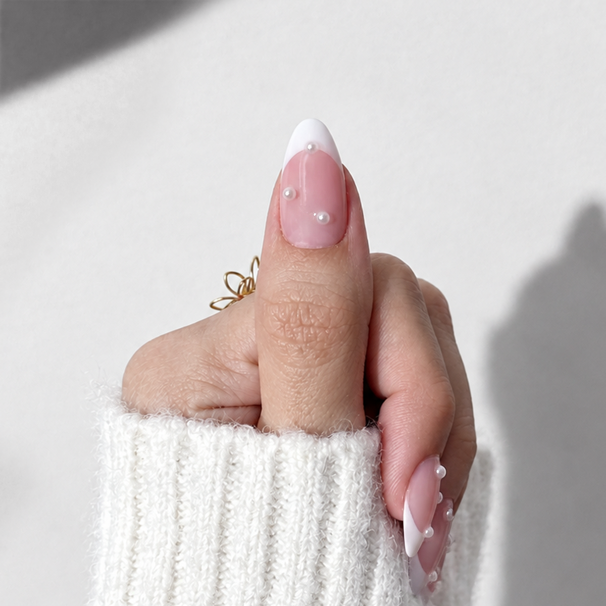 Pearl French - Medium Almond