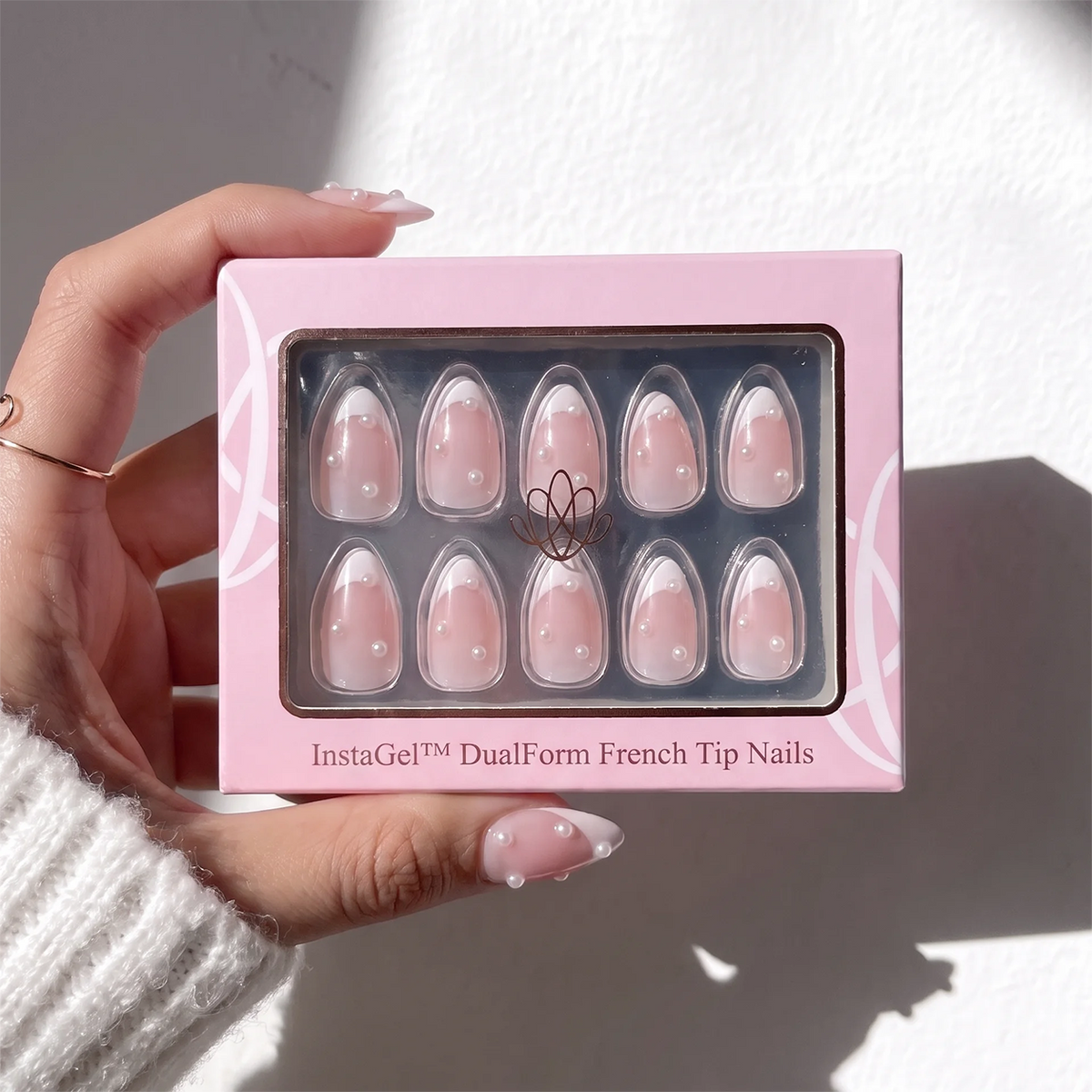 Pearl French - Short Almond